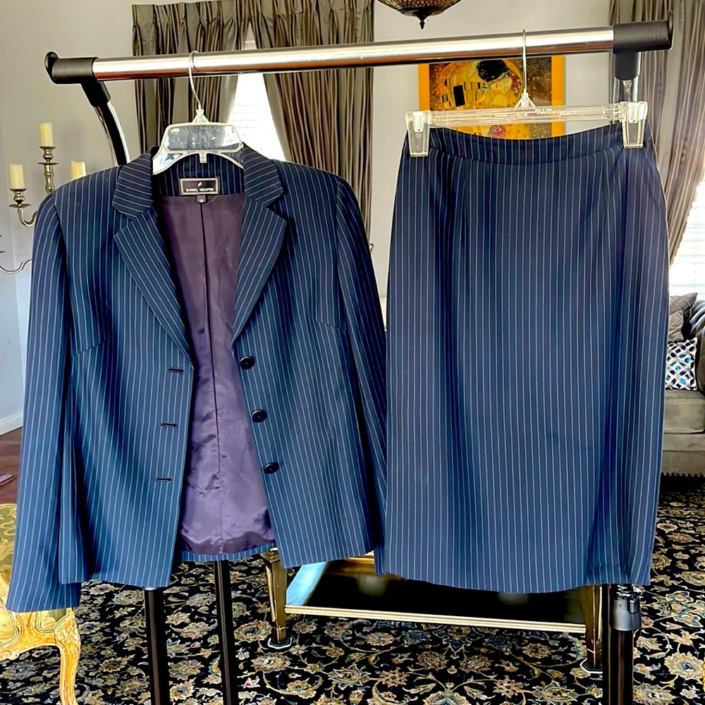 Daniel Hechter blue striped suits. Jacket size 38. Skirt size 36 .